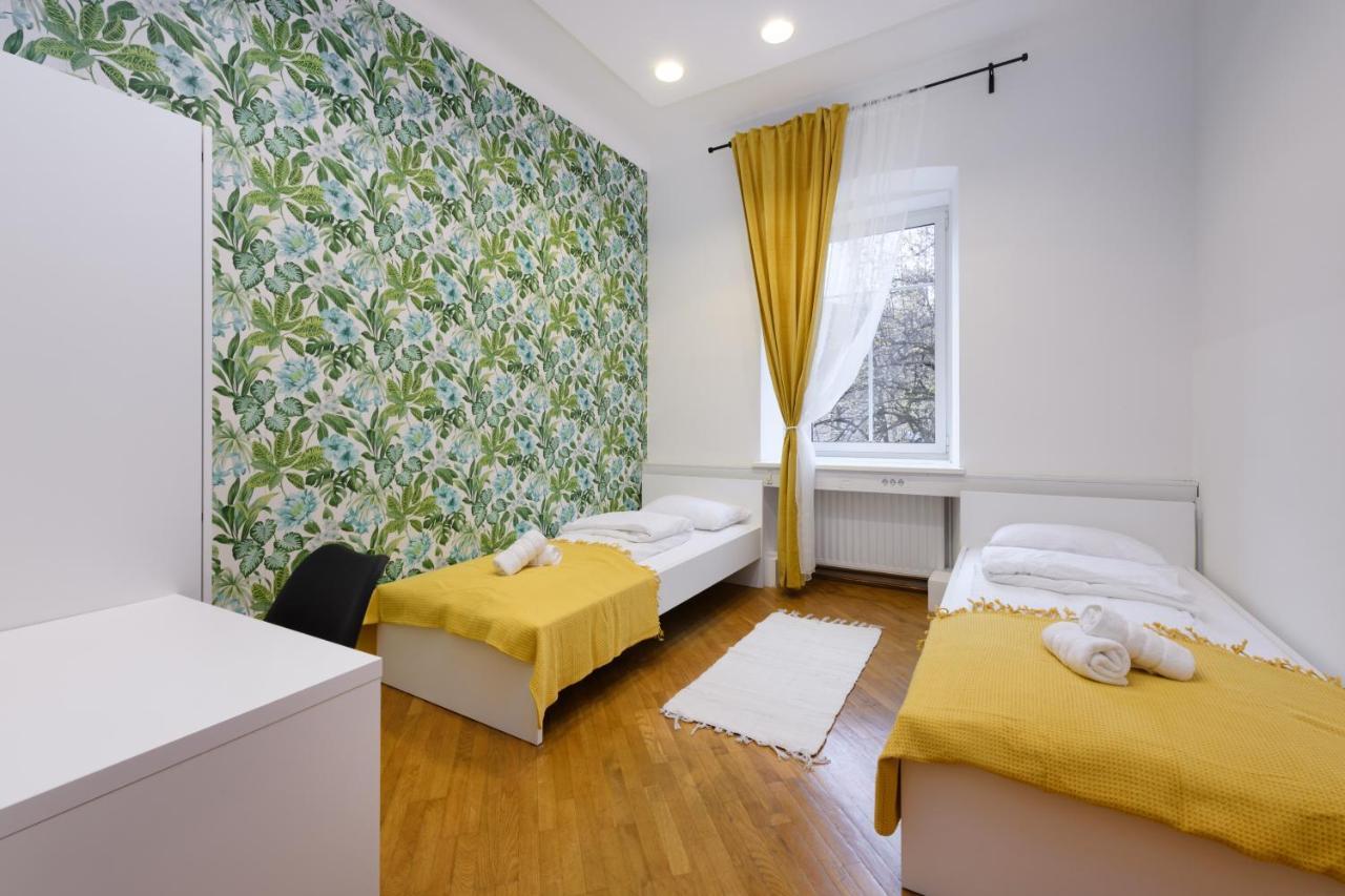 Royal Rooms*** Ljubljana Bagian luar foto